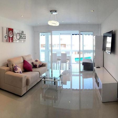 Levante Beachfront Luxury Apartment 베니돔 외부 사진