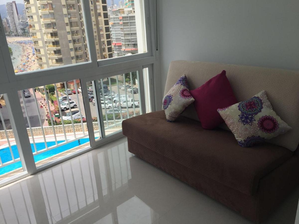 Levante Beachfront Luxury Apartment 베니돔 외부 사진