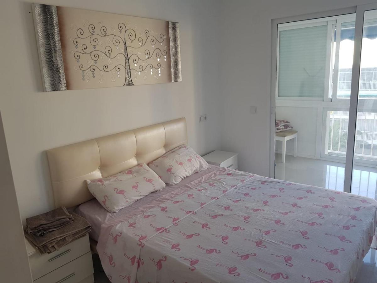 Levante Beachfront Luxury Apartment 베니돔 외부 사진