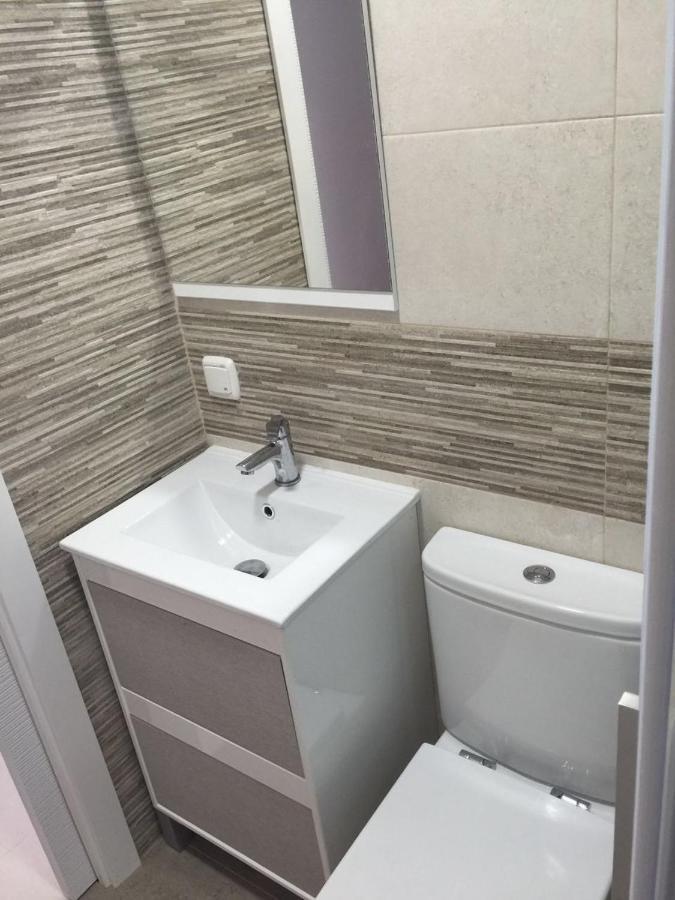 Levante Beachfront Luxury Apartment 베니돔 외부 사진