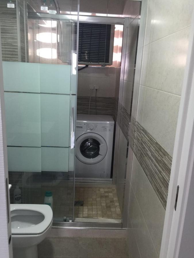 Levante Beachfront Luxury Apartment 베니돔 외부 사진