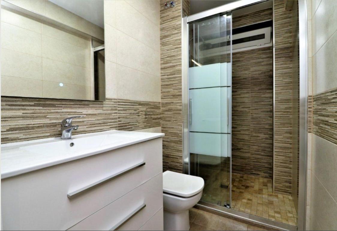 Levante Beachfront Luxury Apartment 베니돔 외부 사진